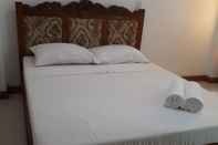 Kamar Tidur Andres Resort