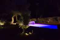 Swimming Pool Villa Alyzea