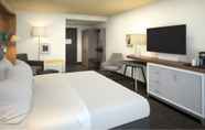 Kamar Tidur 4 Holiday Inn & Suites Philadelphia W - Drexel Hill, an IHG Hotel