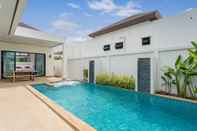 Swimming Pool Thai-Themed 3BR Boutique Villa by Intira