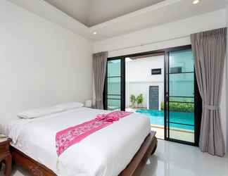 Bilik Tidur 2 Thai-Themed 3BR Boutique Villa by Intira