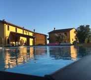 Swimming Pool 7 Agriturismo Podere Casalone