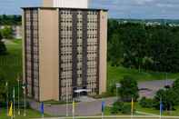 Exterior Backpacker College at University of Moncton