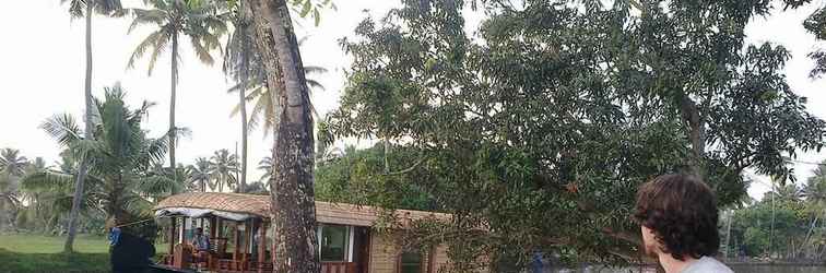 Exterior Kuttickattil Gardens Home Stay