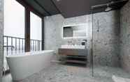 Phòng tắm bên trong 7 Radisson Blu Hotel Bruges