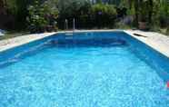 Swimming Pool 4 l'Oulibo