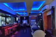 Bar, Kafe, dan Lounge Hotel Premier