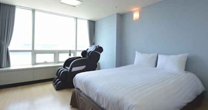 Bedroom Airportstay