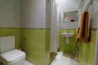 Toilet Kamar Hotel Roma Tunis