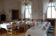 Restoran 4 Schloss Herberge Hohenerxleben