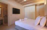 Bedroom 7 Bluewave Villa