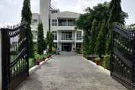 Luar Bangunan Antariksh Hotel & Resorts