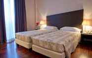 Bilik Tidur 5 Hotel Cavour Novara