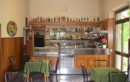 Bar, Cafe and Lounge 2 Albergo Padellino