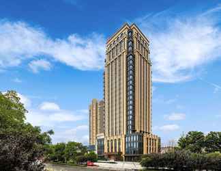 Bên ngoài 2 Ramada Plaza Wuhan Huangpi