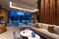 Quầy bar, cafe và phòng lounge Ramada Plaza Wuhan Huangpi