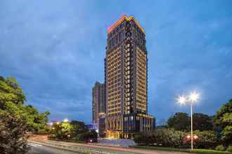 Bên ngoài 4 Ramada Plaza Wuhan Huangpi