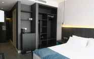 Bilik Tidur 4 HG City Suites Barcelona