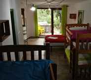 Bedroom 5 Bungalow-Cabañas en Albergue Valle Do Seo