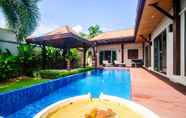 Swimming Pool 7 Villa Alor