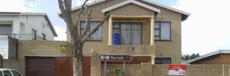 ภายนอกอาคาร The Lady B&B