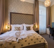 Bedroom 3 Wellness & Spa hotel Villa Regenhart