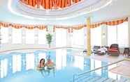 Hồ bơi 3 Wellness Privathotel Post an der Therme