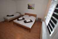 Kamar Tidur AB Apartment 25