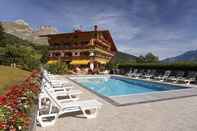 Swimming Pool Le Chamois d'Or