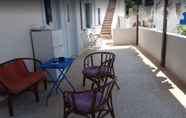 Common Space 6 Grandma Vasiliki Rooms To Let