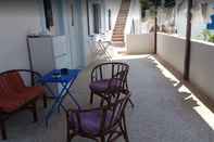 Common Space Grandma Vasiliki Rooms To Let