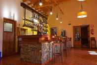 Bar, Cafe and Lounge Hotel Valle del Eria