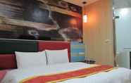 Phòng ngủ 3 Tu Cheng Hotel