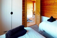 Phòng ngủ Croyde Ranch Chalet 2 Bedrooms