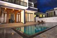 Swimming Pool Royal Mansion Luxury Villa