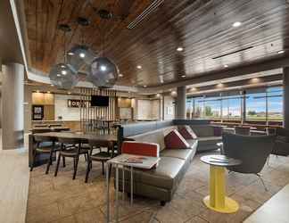 Lobby 2 SpringHill Suites by Marriott Stillwater