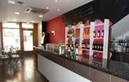 Quầy bar, cafe và phòng lounge 7 Hostal-Restaurante Catalina de Austria