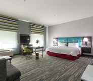 Bedroom 6 Hampton Inn & Suites Dallas East