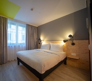 Bilik Tidur 7 ibis Styles Wien Messe Prater