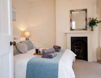 Bedroom 2 Clarence Cottage