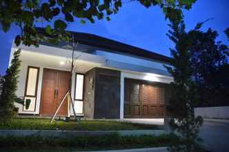 Bangunan 4 Cempaka 3 Villa 6 Bedrooms with a Private Pool