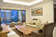 Common Space Cempaka 3 Villa 6 Bedrooms with a Private Pool