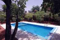 Swimming Pool Hotel Bundelkhand Riverside