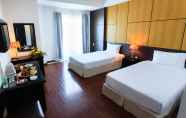 Kamar Tidur 4 Paragon Villa Hotel