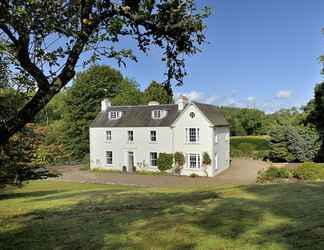 Exterior 2 Bedrule Old Manse B&B