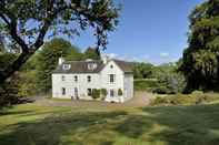 Exterior Bedrule Old Manse B&B