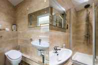 In-room Bathroom St Andrews