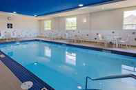 Swimming Pool Best Western Plus Hinton Inn & Suites