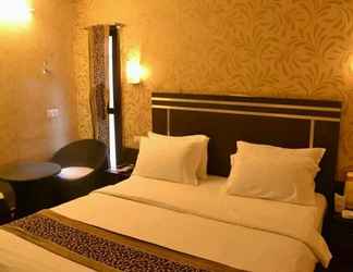 Bedroom 2 Hotel Kanisshk Inn