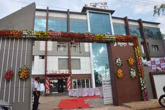 Bên ngoài 4 Clarks Inn Bagalkot